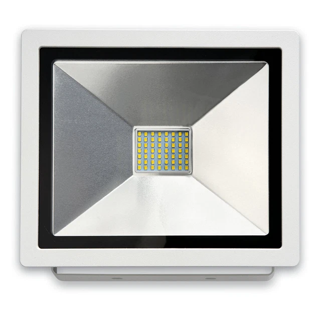 LED Fluter 70W 4900lm IP65 weiß Strahler kaltweiß 120° direkt an 230V UVP 69€