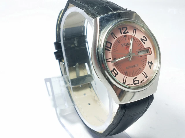 Vintage  Seiko  Automatic Movement Day Date Analog Dial Wrist Watch D286
