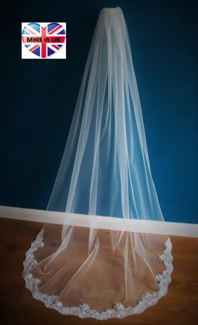 Wedding Veil *Chapel Length*1 Tier*Off white/ Ivory*Wide Corded Lace*