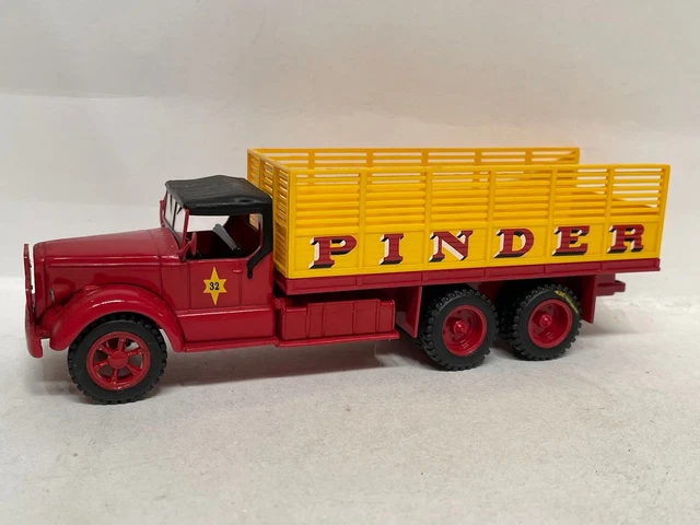 CPC 1/43 - GMC 352 lève mats Pinder