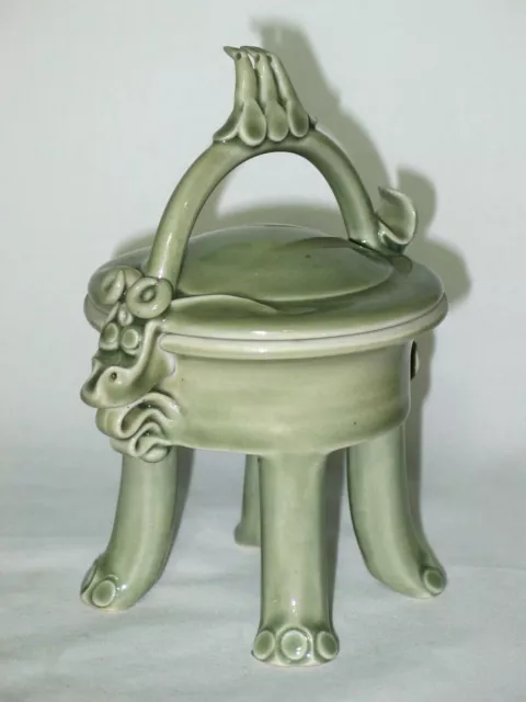 Anne Mercer Celadon “Dragon Pot” — Lidded Box — Australian Studio Pottery. EC