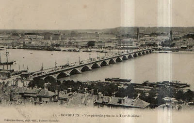 CPA 33 BORDEAUX    vue generale prise de la tour st michel