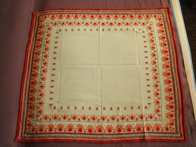 Beautiful Vintage Hand Embroidered Tablecloth  75cm/70cm(29.5''x27.5'') #1490