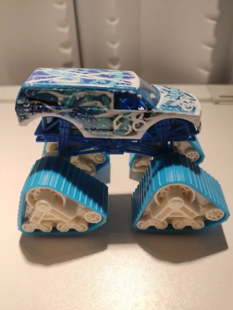 2022 Hot Wheels MONSTER TRUCKS BLIZZARD BASHERS series DEMO DERBY ❊blue/white