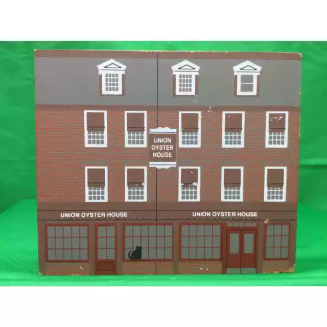 VTG The Cats Meow 1994 Union Oyster House Boston Wooden Shelf Sitter
