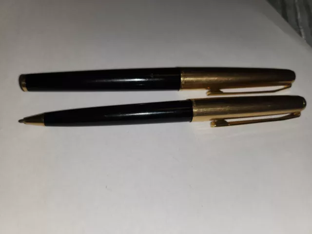 Füller Und Kuli  "Pelikan mit 750 Gold Feder