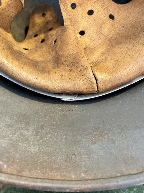 Stahlhelm Kriegsmarine mit 2 Emblemen 8