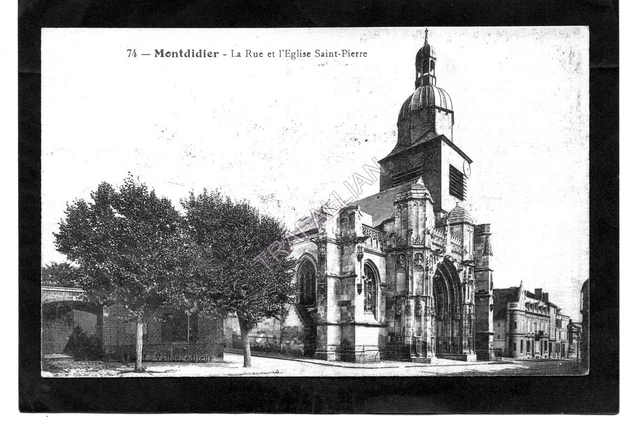 CPA FRANCE MONTDIDIER - La Rue et l'Église Saint-Pierre