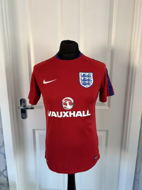 England training kit sales 2016