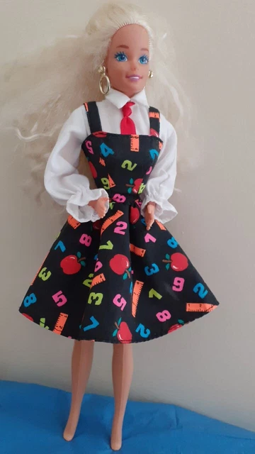 Vêtement Pour Poupée Barbie - Blouson Bleu Kaki Avec Poignets En Fourrure - Occasion - Accessoire Mannequin