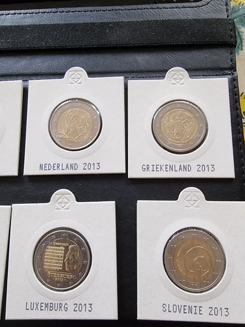 Lot de 19 pièces 2 euros commémoratives UNC 2013 2