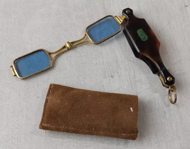 Ancienne paire de lunettes / Lorgnon / Face à main pliantes, verres teintés bleu