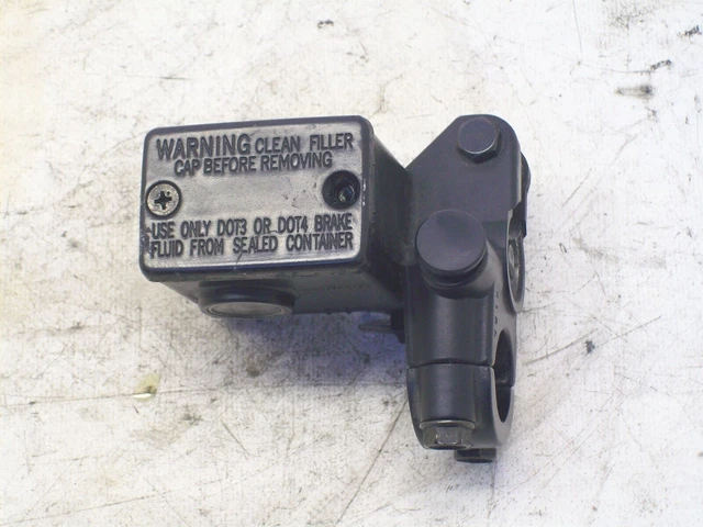 FRONT BRAKE MASTER CYLINDER FOR SYM JOYMAX 250 I OF 2008 (e38117)