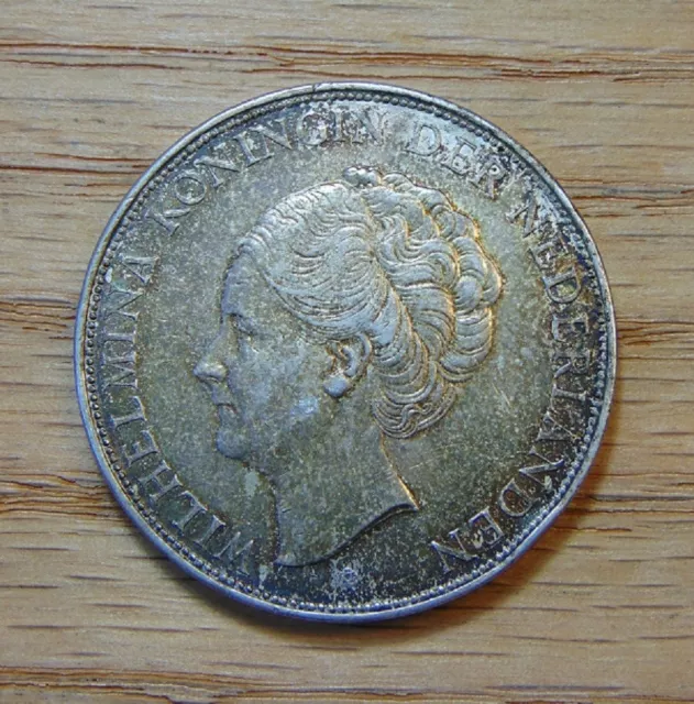 1939 Netherlands 2-1/2 Gulden Silver (.720) Coin ~Wilhelmina I