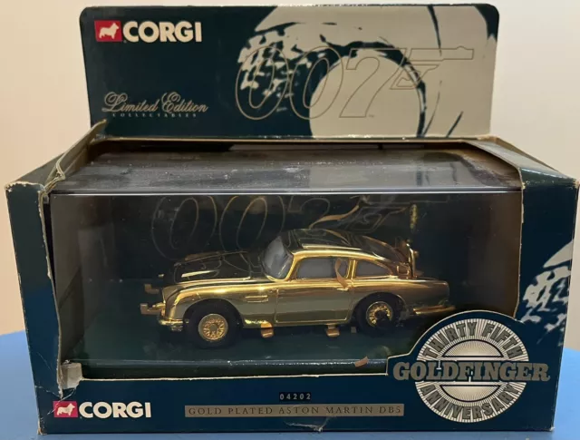 Corgi James Bond 1:43 Gold Plated Aston Martin DB5 - 35 Anniversary 04202