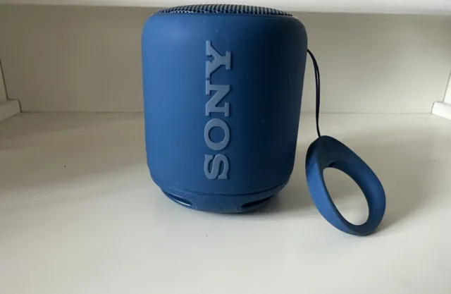 Enceinte Sony portable sans fil couleur bleu claire - neuve