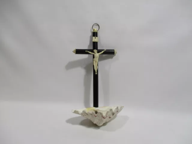 Ancien Crucifix Croix Benitier Coquillage Christ En Os Christianisme Religious