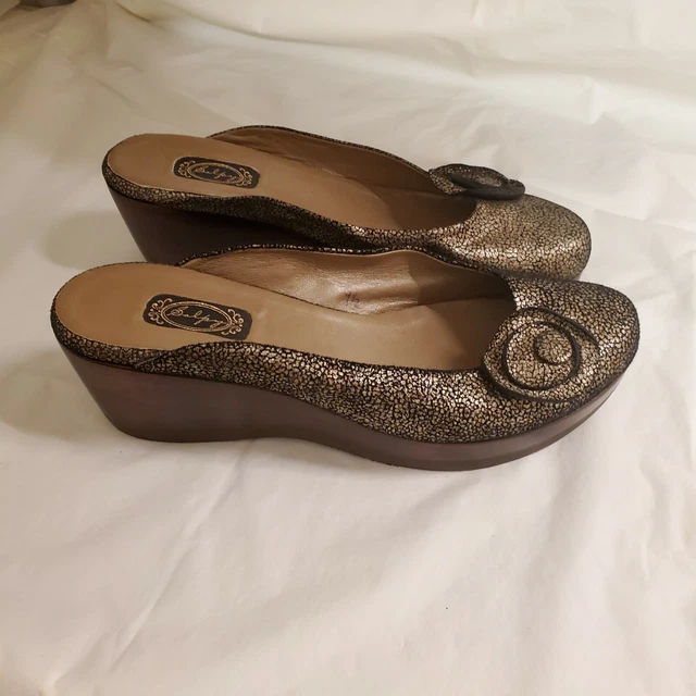 Salpy Women Shoes Sz 9 5 Gold Salpy Women Shoes Sz 9 5 Gold