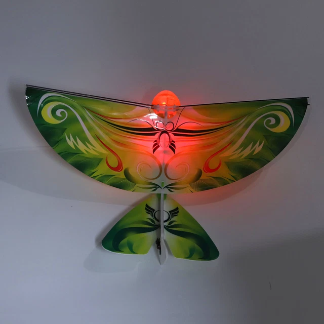 Oiseau volant RC 2,4 GHz chargement USB LED bionique ailes battantes oiseau oiseau pour intérieur extérieur (rose