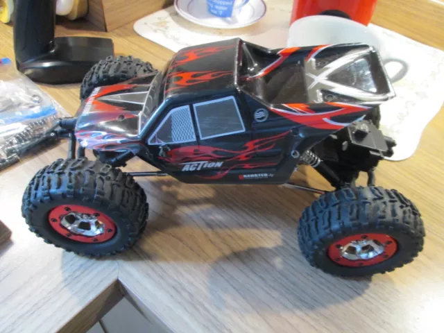 1/18 losi mini rock crawler 4 wheel drive 4 wheel steer.