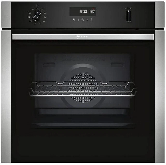 Neff Four intégrable multifonction 71l 60cm a pyrolyse inox