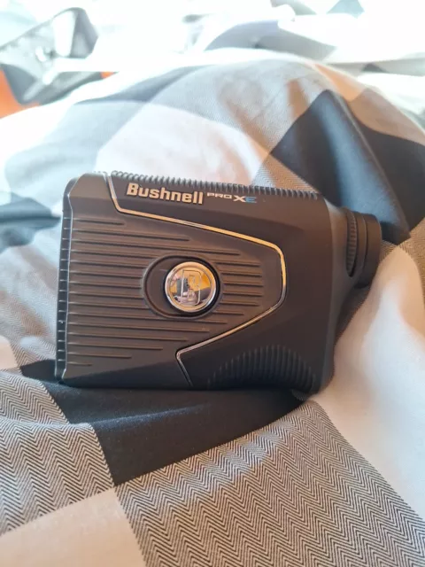 Bushnell Pro XE Performance Slope Laser Golf RangeFinder Used Once Plus Case