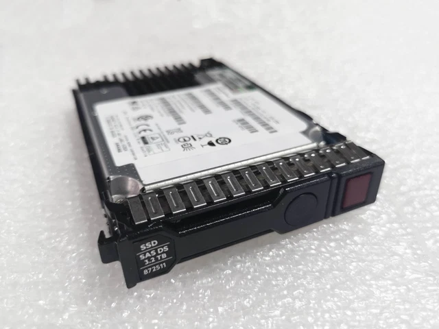HP SSD 3.2TB SAS 12G 872511-001 - 2.5 LFF Hot-Swap - Serveur DL380 G8-G10 - Reconditionné