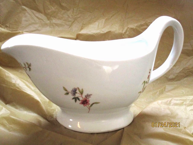 Bonne Cuisine Floral Gravy Boat