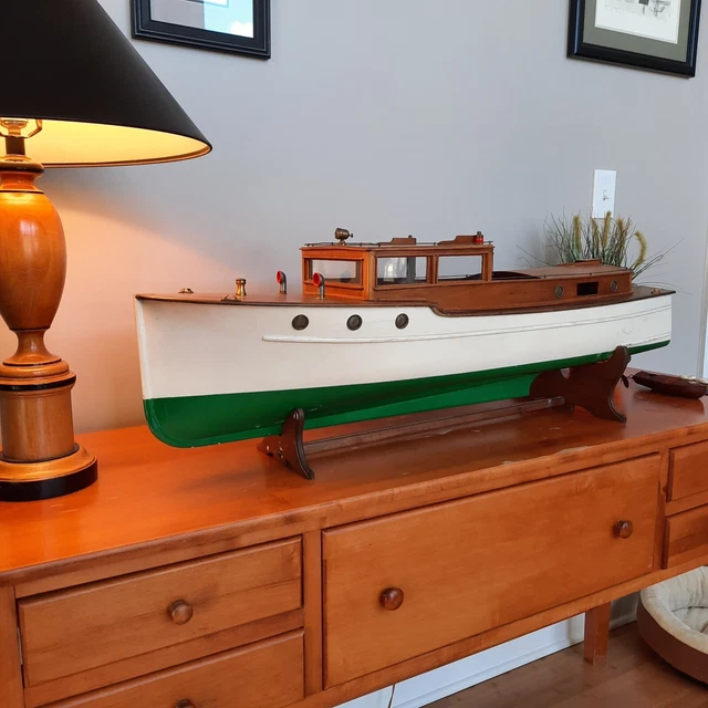 Outstanding Claude Williams Horst / H. E. Boucher Power Yacht Boat