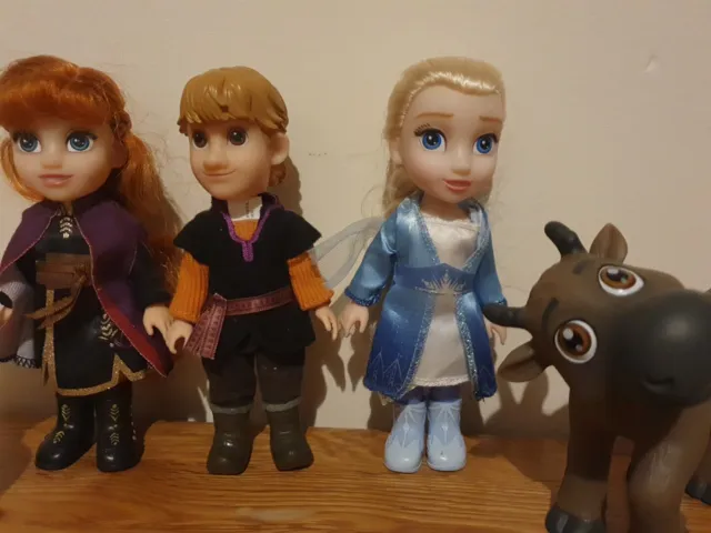 Disney Frozen Mini Toddler Petite 6” Princess Dolls Elsa, Anna, Kristoff Sven 3
