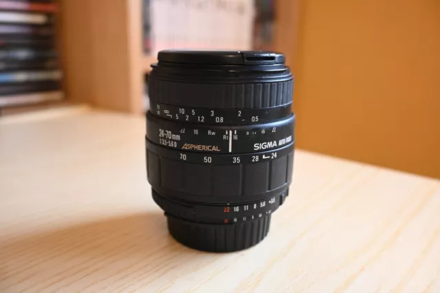 Obiettivo zoom Sigma Aspherical 24-70mm 1:3.5-5.6 D per Nikon AF