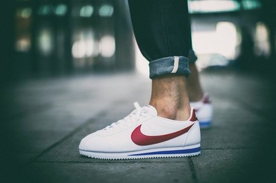 SCARPE NIKE CORTEZ Uomo Donna Unisex 749571 154 Bianco Rosso Nuove ... ابل ايباد الجيل الثامن SCARPE NIKE CORTEZ Uomo Donna Unisex 749571 154 Bianco Rosso Nuove ... ابل ايباد الجيل الثامن
