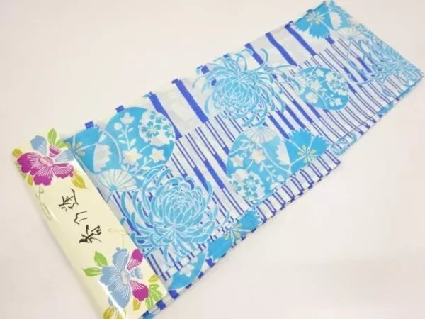 Brand new Japanese Yukata for Women Blue Flowers Fan with Tag Regular Size 2