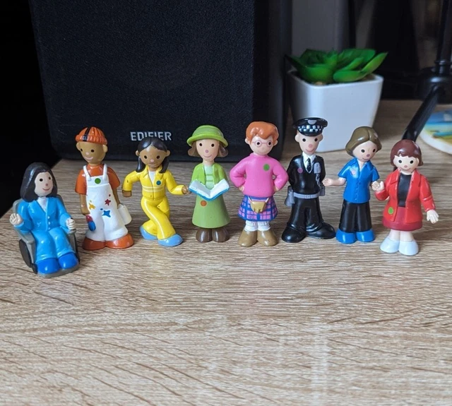 CBEEBIES BALAMORY 8X Figure Complete Set, McCredie Bus & Accessories ...
