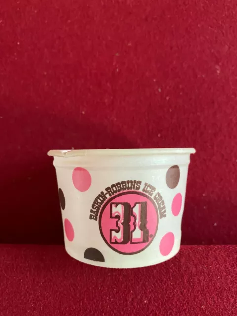 1970's, Baskin-Robbins Ice Cream, "Un-Used" Single Scoop Cup (Scarce / Vintage)