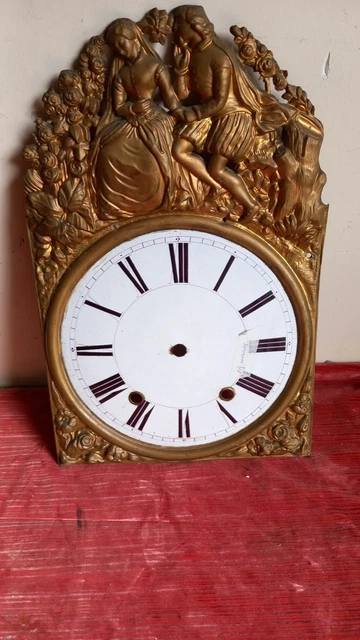 Porte-Encrier Baroque Repousse en Laiton Doré avec Angelots, France