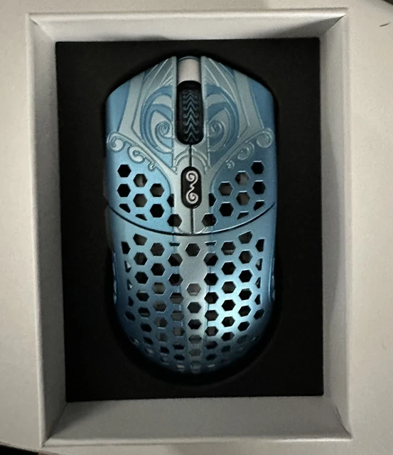 2021年新作入荷 ファイナルマウス medium Finalmouse finalmouse