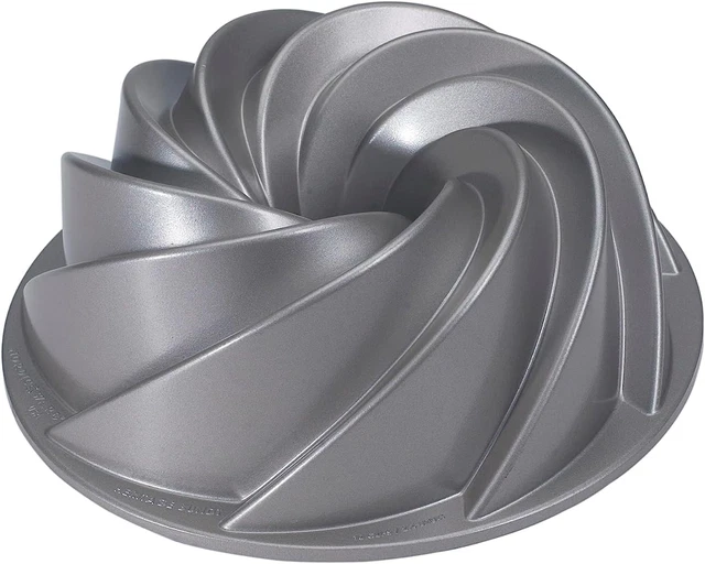 Platinum Collection Heritage Bundt Pan