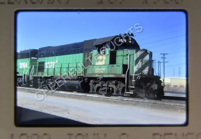 Original  '88 Kodachrome Slide BN Burlington Northern 1376 GP15-1      37V38