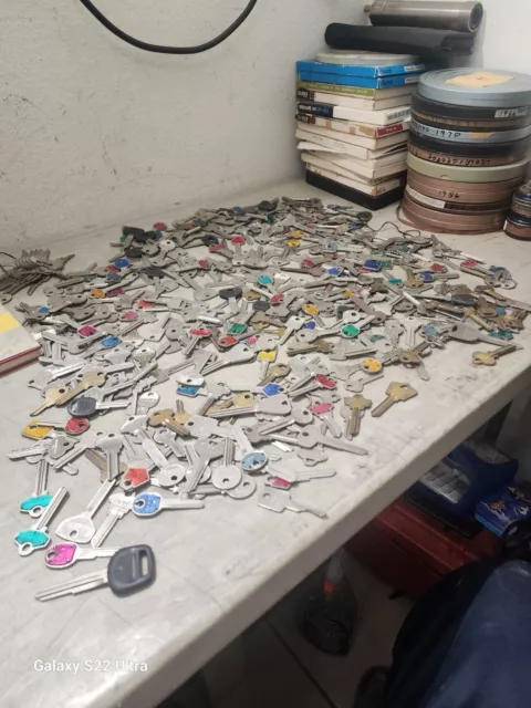 HUGE Lot of Cole National Brass and Steel Key Blanks