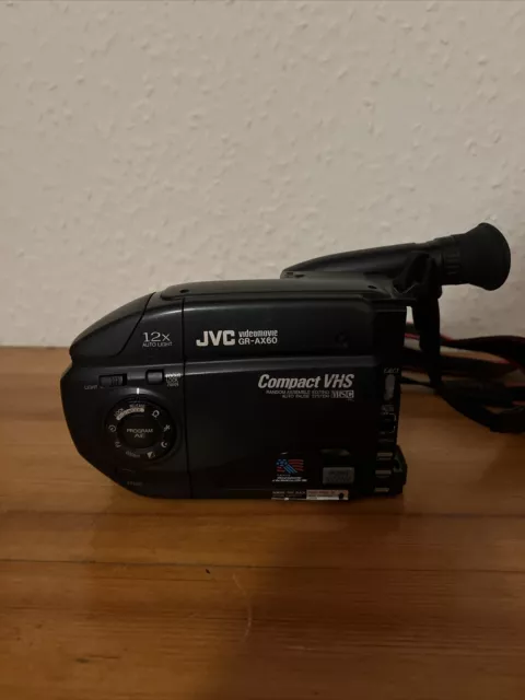 JVC Camcorder GR-AX60E