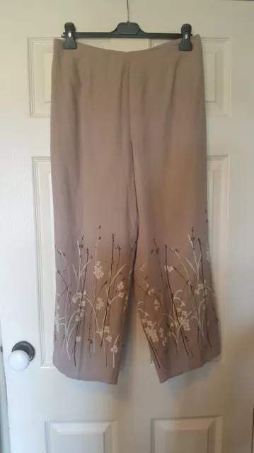 Dressbarn size L linen blend floral embellished trousers in sand