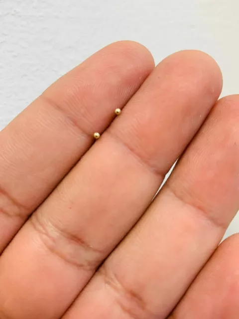 Perforación nariz bola empuje hacia atrás 10K oro amarillo sólido Aretes de la Nariz 1,5 mm Perforación nariz bola empuje hacia atrás 10K oro amarillo sólido Aretes de la Nariz 1,5 mm