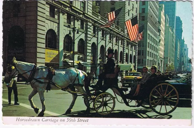 New York Postcard NYC Horsedrawn Carriages On 59th Street
