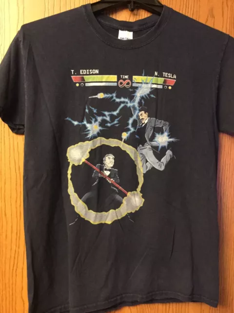 Edison Vs. Tesla    Black Shirt.  M.    Retro Video Game.