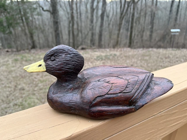 Vintage 10” Hand Carved Primitive Wooden Wood Duck Folk Art Billy Miller TN