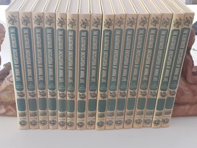 1961 - THE Illustrated Encyclopedia of Animal Life 12 Volumes