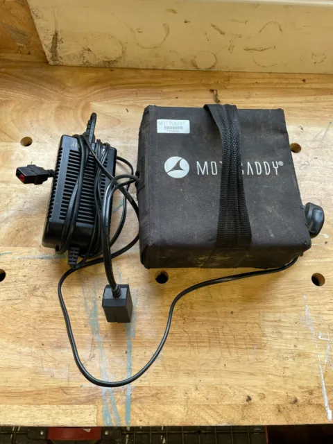 MOTOCADDY S-SERIES 12v LEAD ACID & GENUINE CLASS 2 CHARGER - TESTED