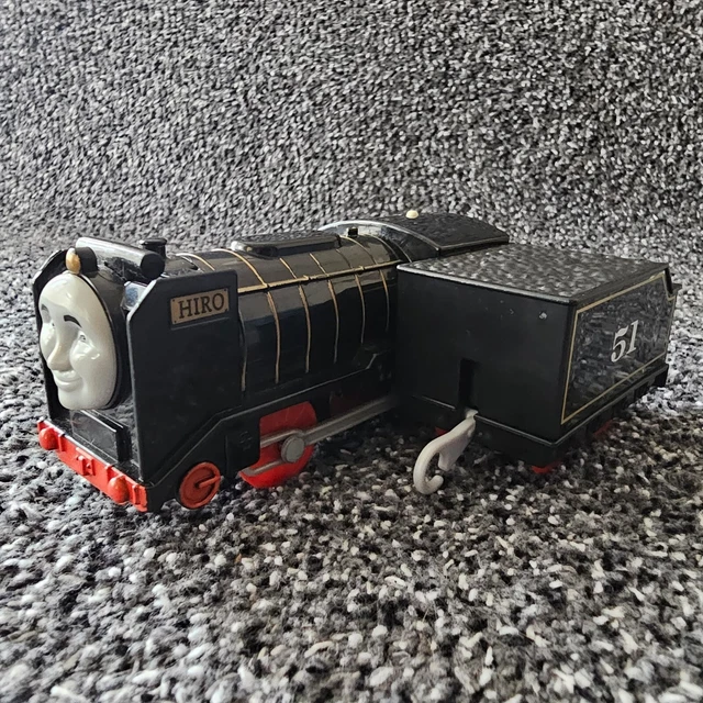 Hiro Tank Engine Rusted THOMAS THE TANK Engine Tomy Trackmaster Hiro Train with Tender £10.95 ...