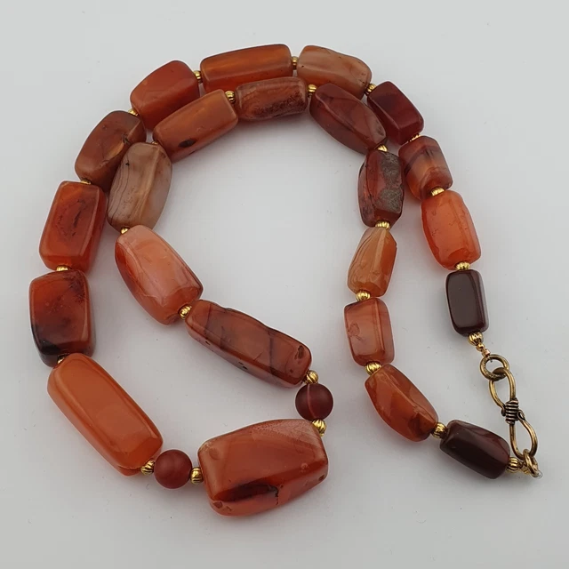 Collier Corail Blanc et Agates - La Perle Rare